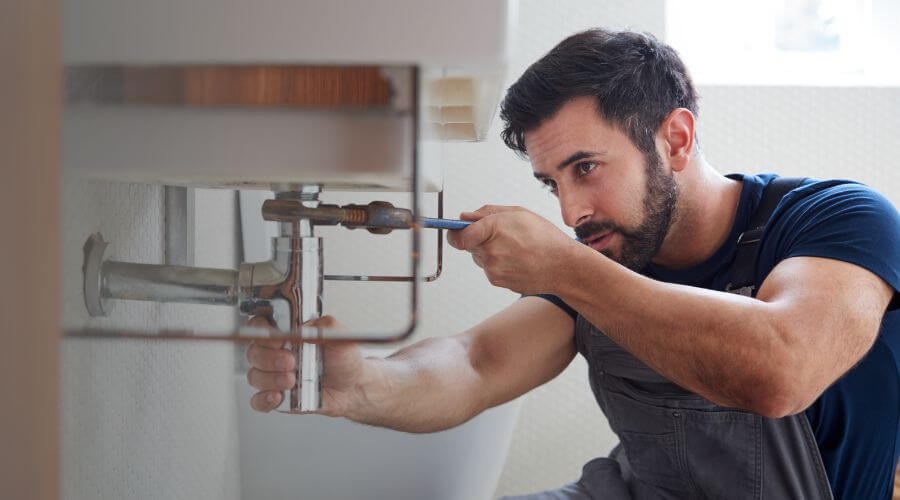 Professional water heater installation services in Dyke, VA
